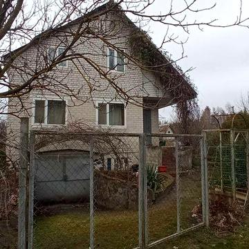 Продаж будинку,дачі