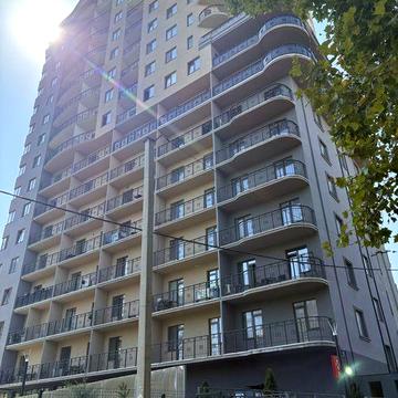 ТРЕХКОМНАТНАЯ  КВАРТИРА дом Бизнес класса ЖК Милос с ремонтом ЖК Милос