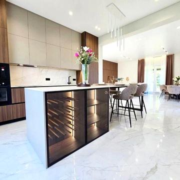 Будинок 230 м2 дизайн ремонт газ панорама с. Лісники масив Зелений Гай