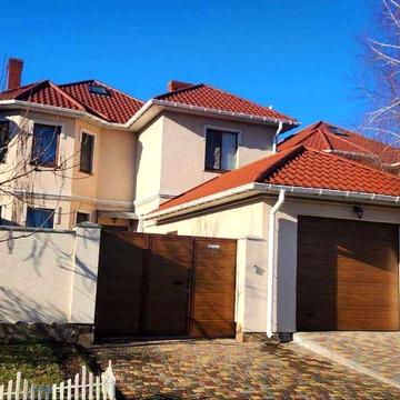 Сдам дом в Совиньоне-2,на длительно