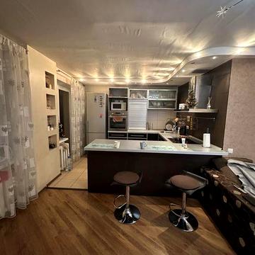 Продається 3 к квартира правий берег