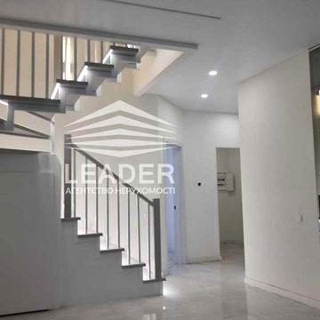 Продам Таунхаус-СТИЛЬНИЙ-Дизайнерський-Чудова територія!БЕЗ КОМІСІЇ !!