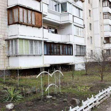 Продам трехкомнатную квартиру дешево Троещина