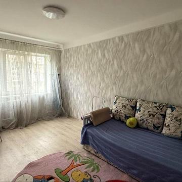 Оренда 3х кімнатної, Воскресенка, вул. Стальського 16а, Квадрат