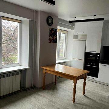 Оренда 3-кімнатної квартири Дніпробуд , від власника.