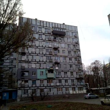 Продам 1к квартиру (малосемейка) ж/м Тополь 2