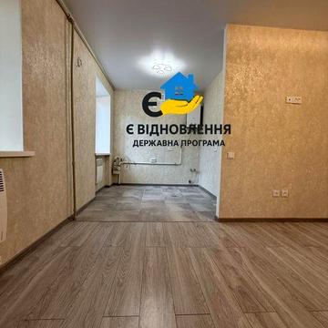 Продам 2-кімнатну квартиру в центрі