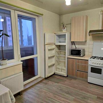 Сдам 1 к. квартиру ул. Ньютона, новострой