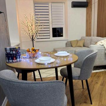 Здам квартиру  світло є завжди!!на довгий термін вул. Комерційна центр