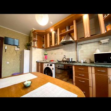 Продаж 3к Квартира Грушевського Академіка вулиця