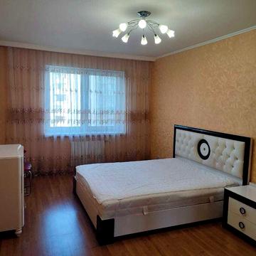 3 к. кв. 140 м2, 9 пов., Срібнокільська 2а, метро Позняки