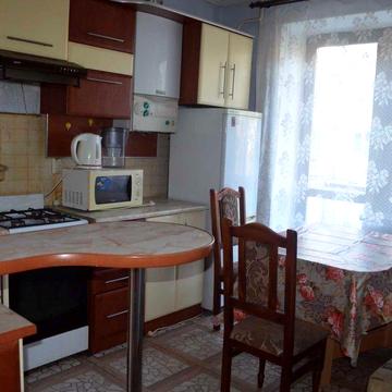 Оренда 2 кімнатної квартири Пасічна з і/о