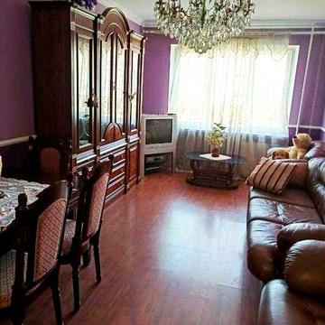 Продажа 3 кв. с хорошим капитальным ремонтом на ул. Бреуса, 8 этаж/9!