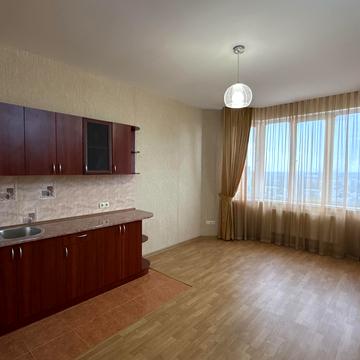 Середньофонтанська вул., 19б