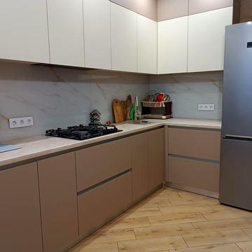 Оренда 2к на Озерній