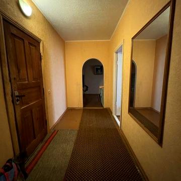 Здам 2 кімнатну квартиру по вулиці Курсова .