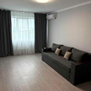 Без комісії !!! вул. Романа Ратушного, 25 А. 1-кім. кв.34м2