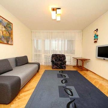 2-кімн. м. Дорогожичі, вул. Подвойського 9а.