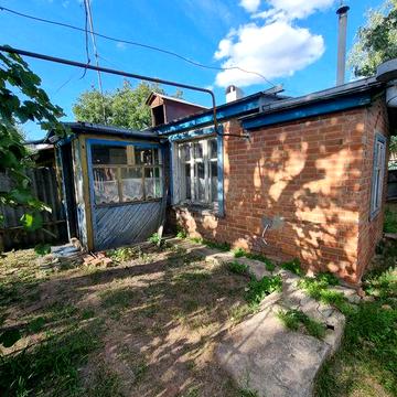 Дублянщина, добротна частина будинку з окремим великим двором та комун