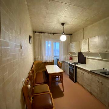 Тепла простора 3 х кімнатната квартира на Сонячному