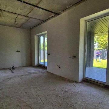 Будинок з чистовим напов,6 сот, зручна локація, без комісії з покупця