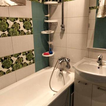 Продам 2 комнатную квартиру на Клочко!