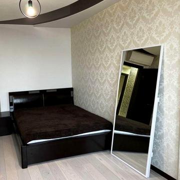 Двухкомнатная близко к центру в новом ЖК Люксембург.Автовокзал.Средняя