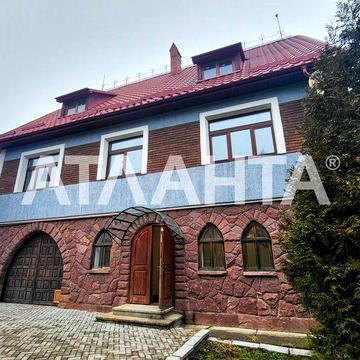 Капітальний будинок на 22х сотках