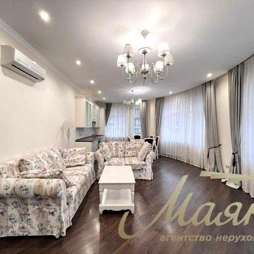 Оренда 3-кімнатної квартири на Печерську в ЖК по вул. Коновальця