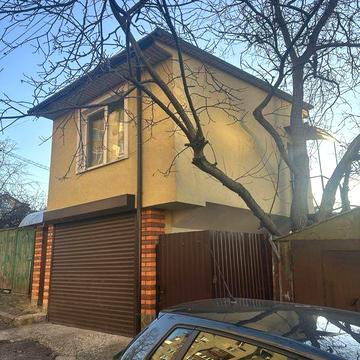 здам свою квартиру-студію в  окремому будиночку на газу опалення