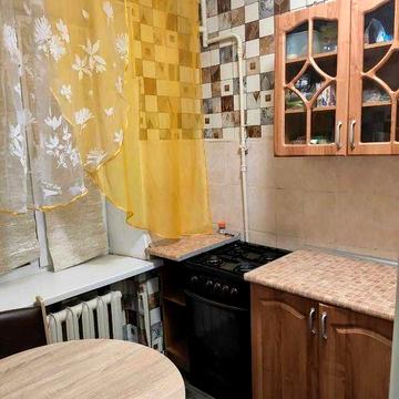 Продается 1 комн. квартира в кирпичном доме по ул. Нижнеднепровская