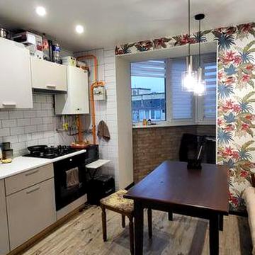 Продам 2ком Г.Сталинграда 4 новострой ЖК 1