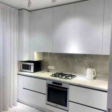 Пропонуємо вам 2х кімнатну квартиру з сучасними ремонтом на Виставці!