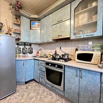 Здам хорошу 2х кімнатну квартиру на Виставці!