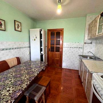 Трикімнатна вул. Андрія Мельника