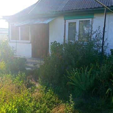 ТЕРМІНОВО продам будинок в селі Веприк.