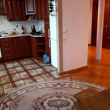 Сдам 3 - х квартиру  в центре на любой срок для 5-6 мужчин или семье