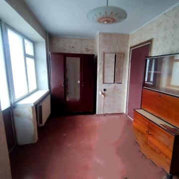 Продаж двокімнатної квартири на площі Перемоги