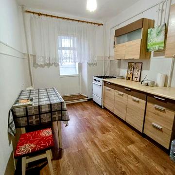 Оренда 2 кімнатної квартири на Коновальця.