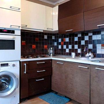 Оренда 3 кім. кв-ри, вул. Л. Лукяненко 1 Д, С.М. "Мінська"