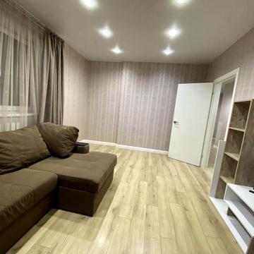 Сдам 2 комнат квартиру 2 этаж ЖК Виктория, Новые дома