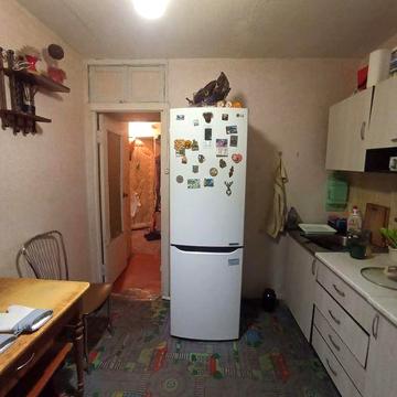 Квартира у цегляному будинку по вул. Пухова