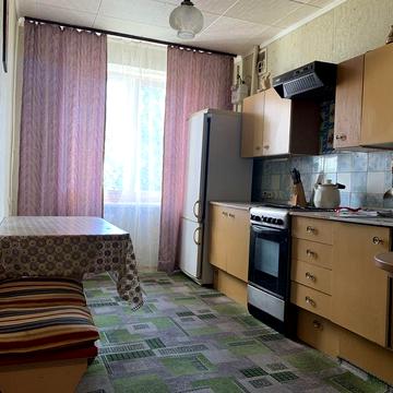 Аренда 3 кв. 76 метр Ул. 206 Дивизии .Этаж 2  Газ. Центр. Сильпо.Днепр