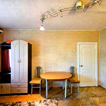 Світла 3к квартира в центрі | Делегатський 3 | 5 пов. | Лукянівська