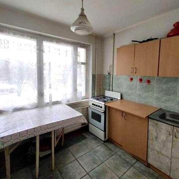 АК 3 Кімнатна квартира вторичка Лівобережна Всеволода Нестайка 5