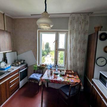 Без комісії 3 кімнатна квартира Ревуцького 29 Харківська метро