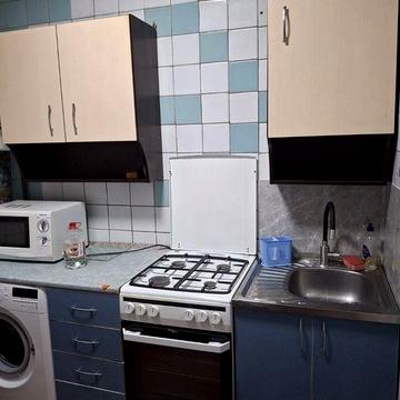 Сдам 3 метро Студенческая, Академика Павлова 132 В.