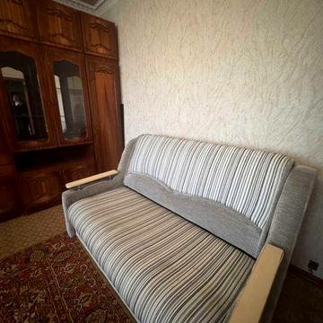 2-комнатная с лоджией и техэтажом у 1-й станции Люстдорфской