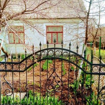 Частина цегляного газифікованого будинку в Квасилові.