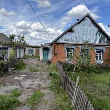 Продам дом. с. Красна балка